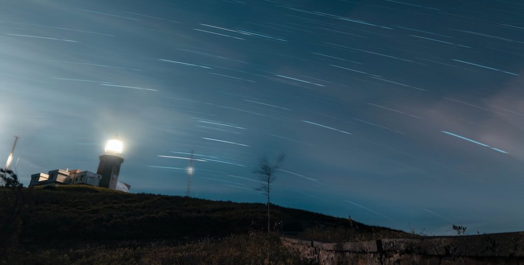 La lluvia de estrellas “bolas de fuego” Táuridas será visible durante las noches del 11 y 12 de noviembre. Con estas aplicaciones podrás verlas.